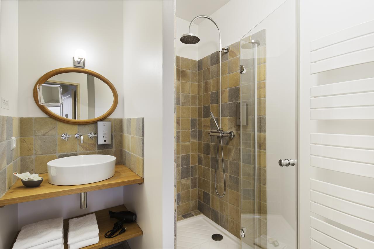 Logis Hotel La Benoite Salles-Arbuissonnas-en-Beaujolais Екстер'єр фото